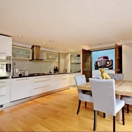 Dockside Villa London Exterior photo